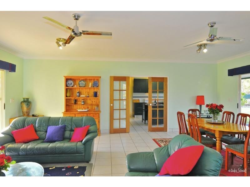 22 Dillon Road, Captain Creek QLD 4677