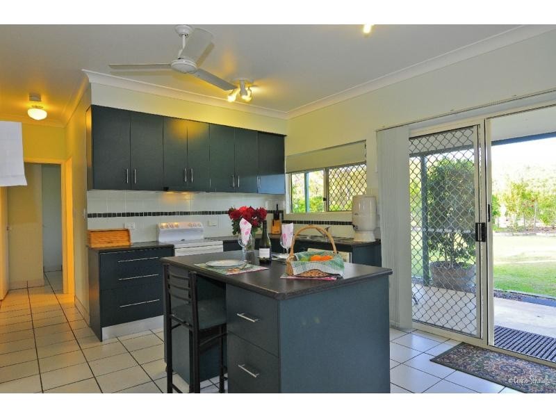 22 Dillon Road, Captain Creek QLD 4677