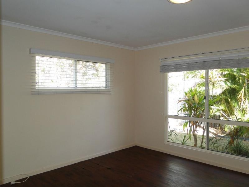 17 Palm Court, Agnes Water QLD 4677