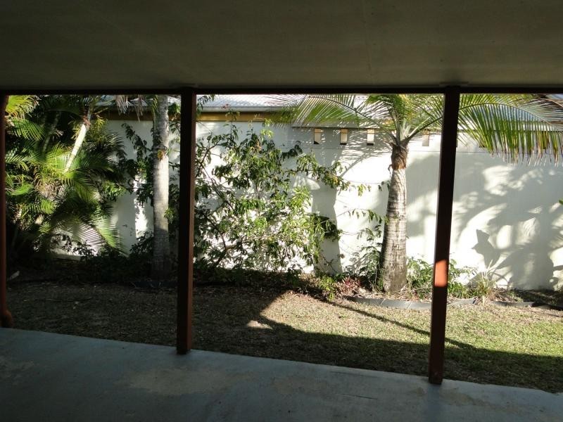 17 Palm Court, Agnes Water QLD 4677