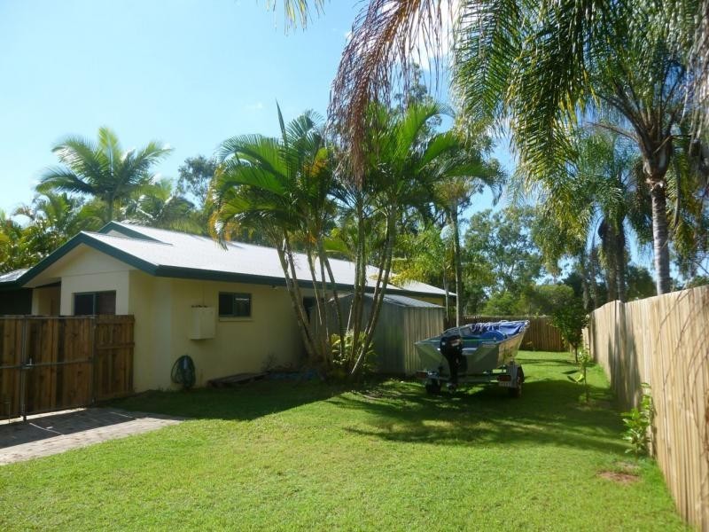21 Palm Court, Agnes Water QLD 4677