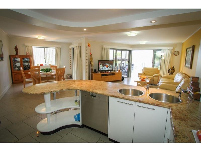 Unit 209/4 Beaches Village Circuit, Agnes Water QLD 4677
