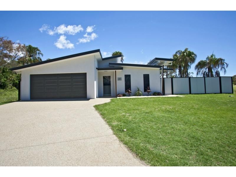 4 The Promenade, Agnes Water QLD 4677