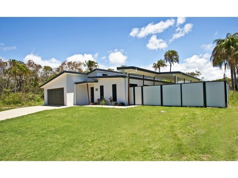4 The Promenade, Agnes Water QLD 4677