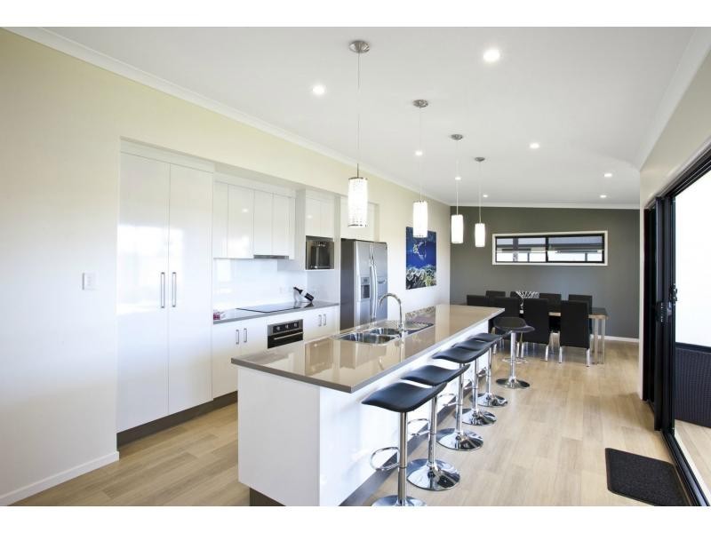 4 The Promenade, Agnes Water QLD 4677