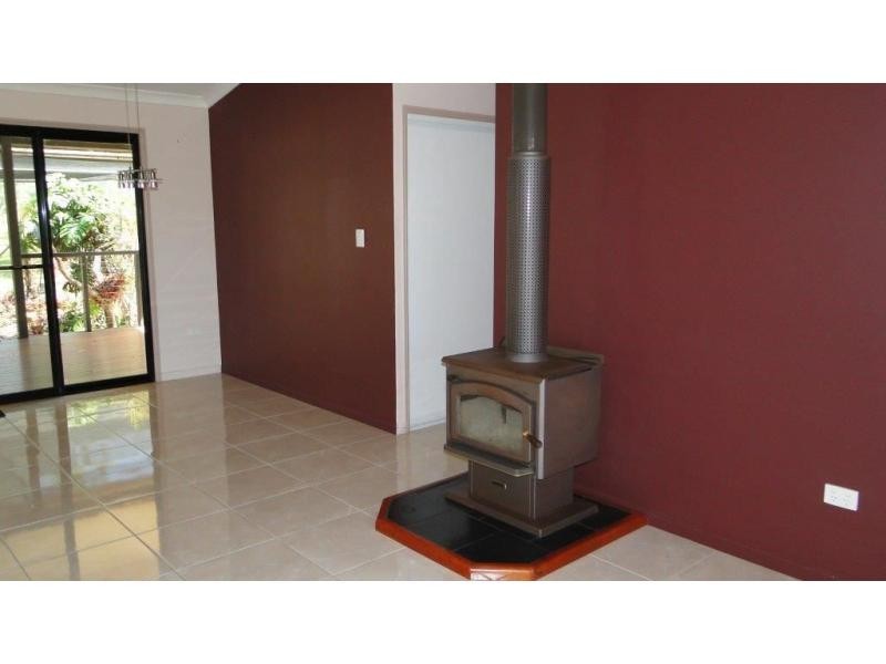 1990 Round Hill Road, Round Hill QLD 4677