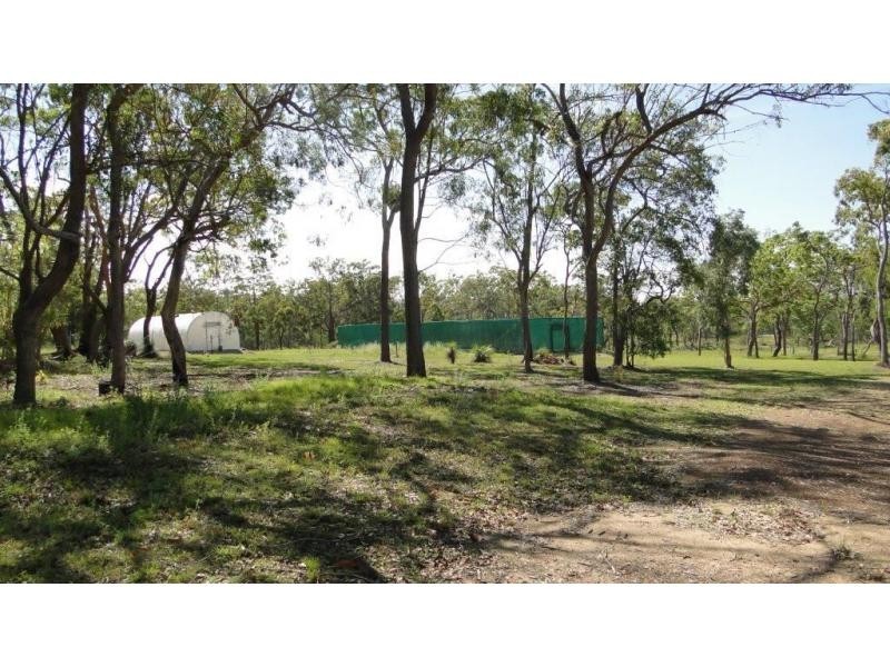 1990 Round Hill Road, Round Hill QLD 4677