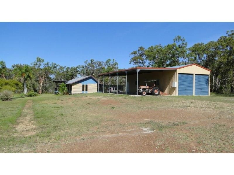 1990 Round Hill Road, Round Hill QLD 4677