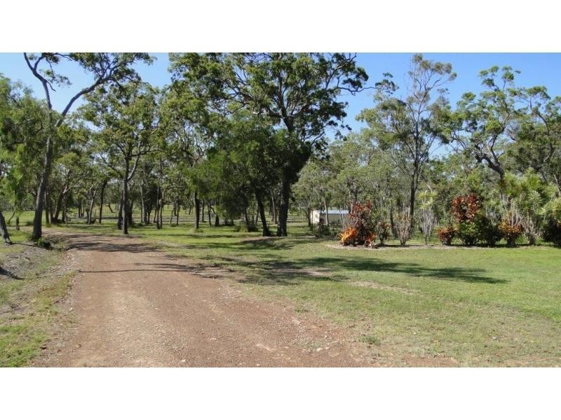 1990 Round Hill Road, Round Hill QLD 4677