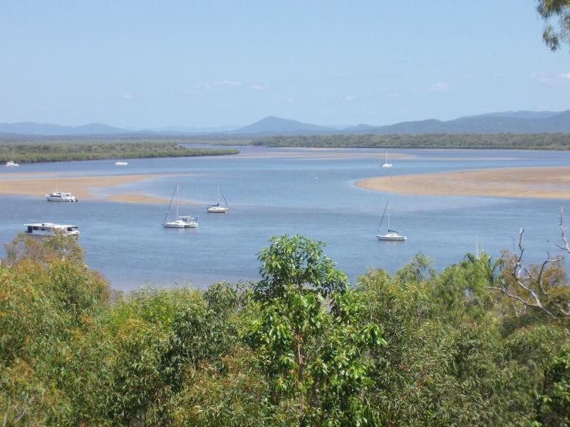 10 Barton Street, Seventeen Seventy QLD 4677