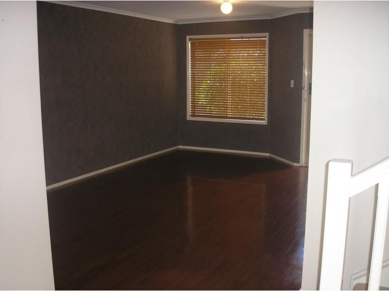 11/12 Bergin Street, Booval QLD 4304