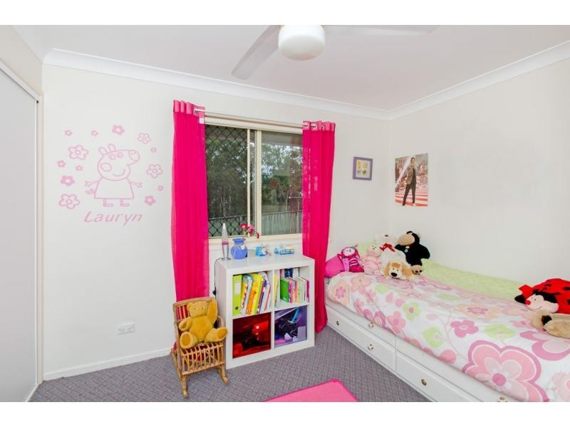 27 Edith Drive, North Ipswich QLD 4305