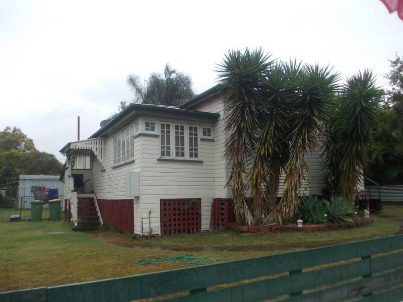 Newtown QLD 4305