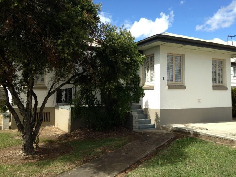 Booval QLD 4304