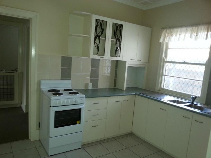 Booval QLD 4304