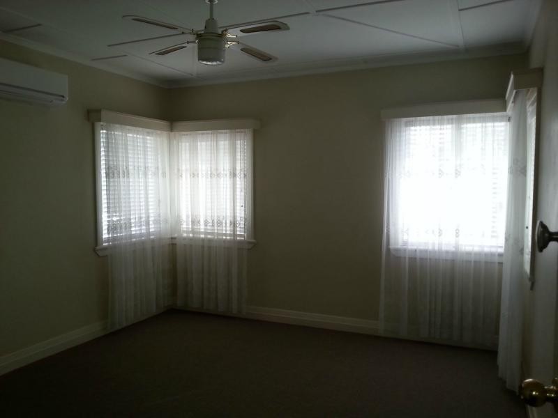 Booval QLD 4304