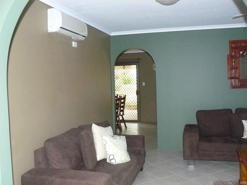 Flinders View QLD 4305