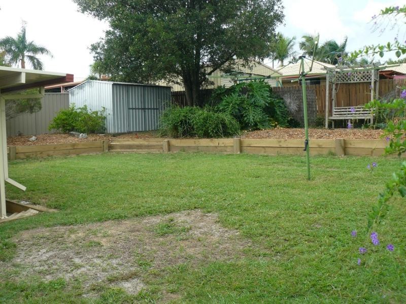 Flinders View QLD 4305