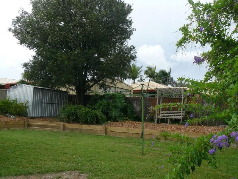 Flinders View QLD 4305