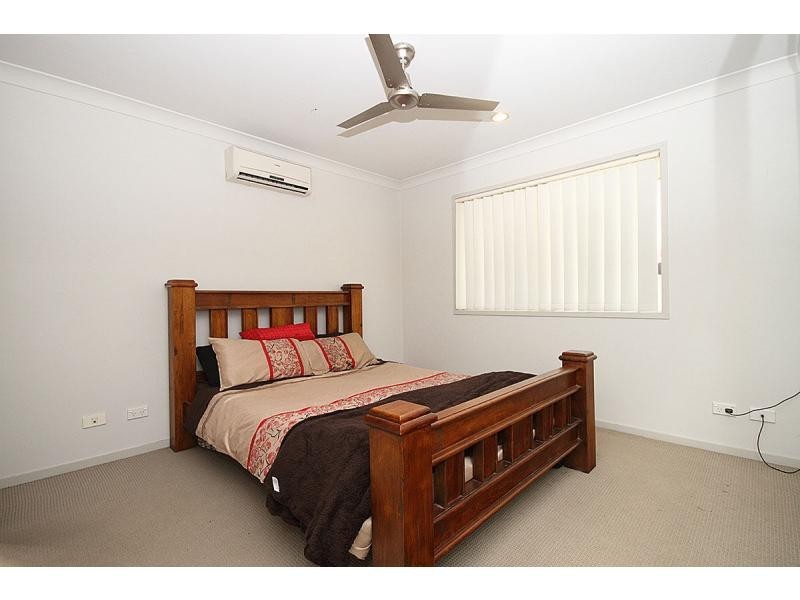 15 Scottsdale Street, Raceview QLD 4305