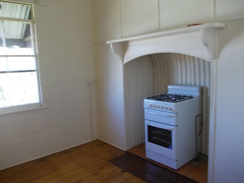 69 Darling Street, Ipswich QLD 4305