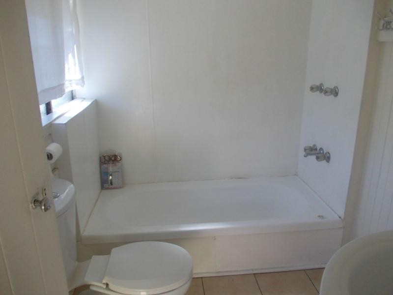 69 Darling Street, Ipswich QLD 4305