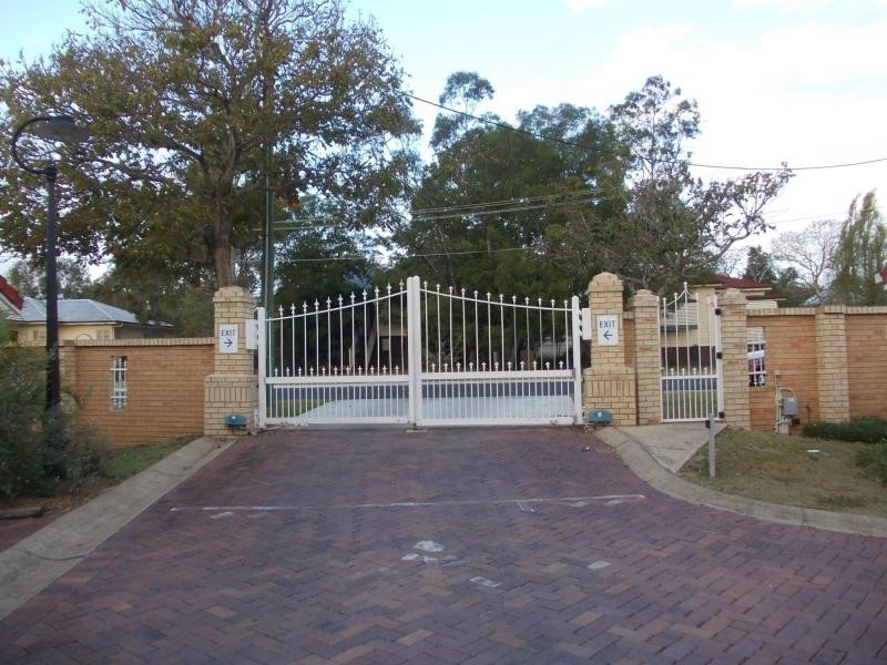 25/11 Newtown Street, East Ipswich QLD 4305