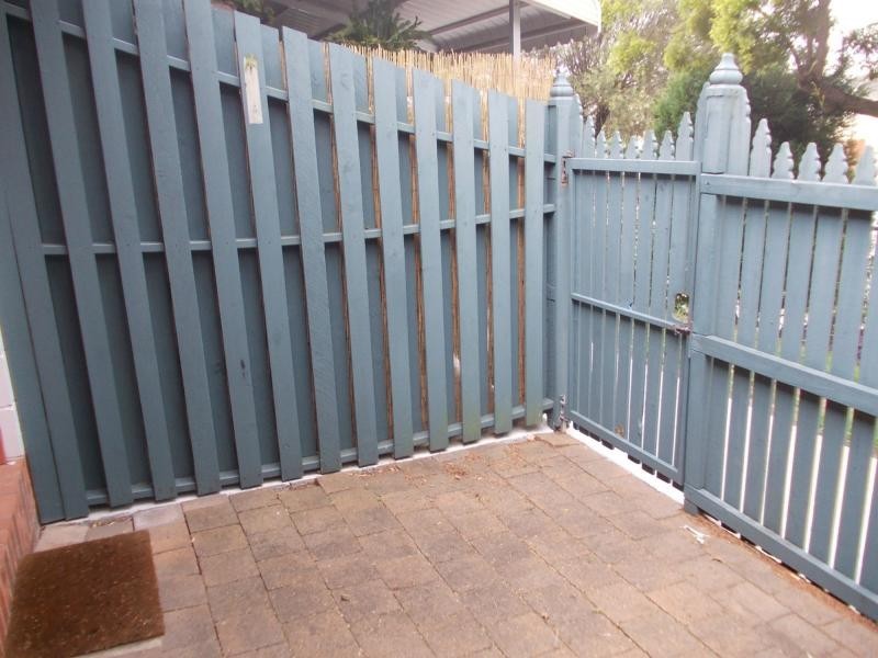 3/61 South Station Road, Booval QLD 4304