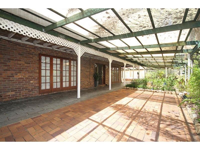 19 Henderson Street, Redbank QLD 4301