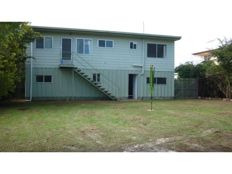 10 Mangonia Street, Raceview QLD 4305