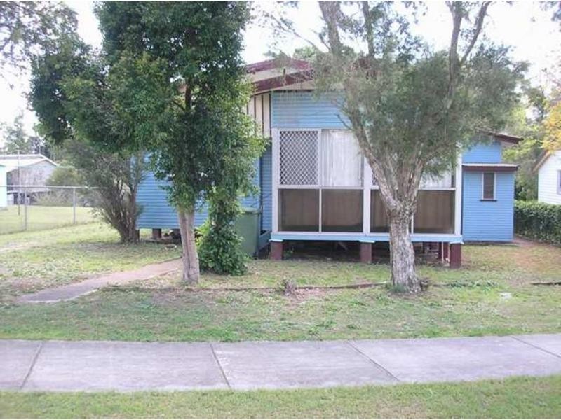 43 Hayes Street, Brassall QLD 4305