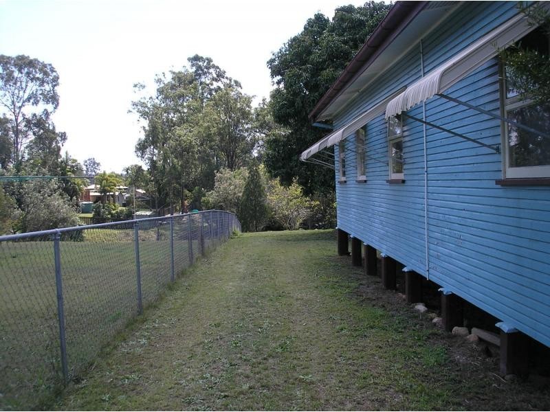 43 Hayes Street, Brassall QLD 4305