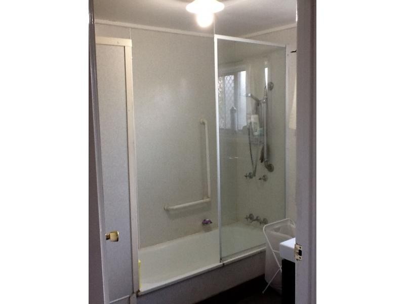 9 Neilson Crescent, Riverview QLD 4303