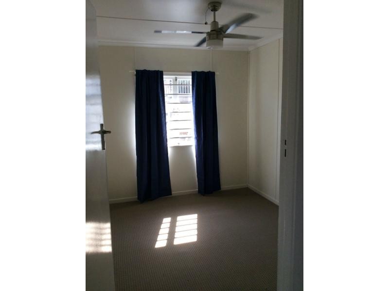 38 Samford Road, Leichhardt QLD 4305