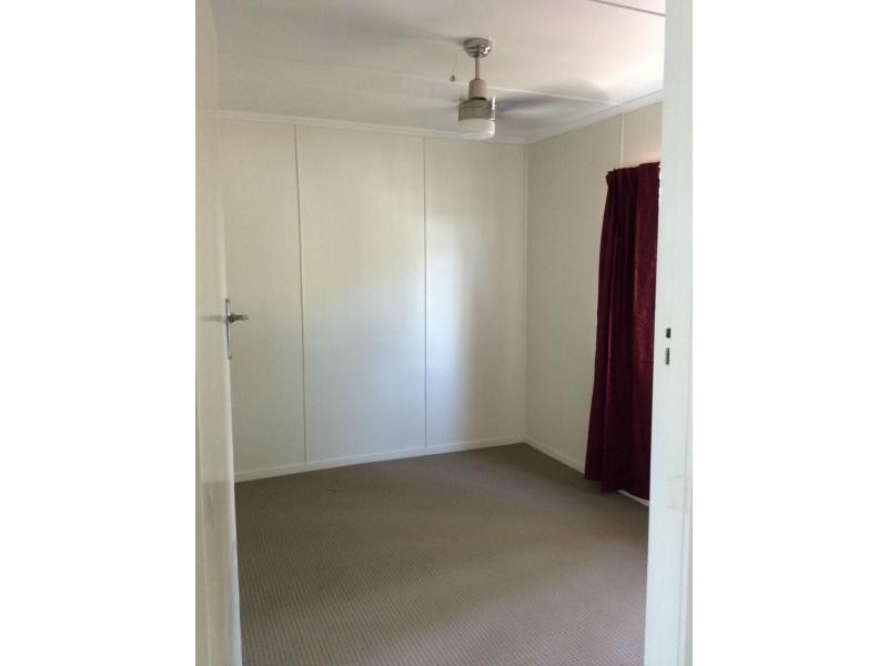 38 Samford Road, Leichhardt QLD 4305