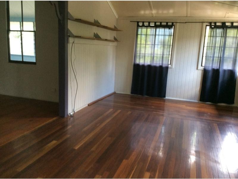 46 Moffatt Street, Ipswich QLD 4305