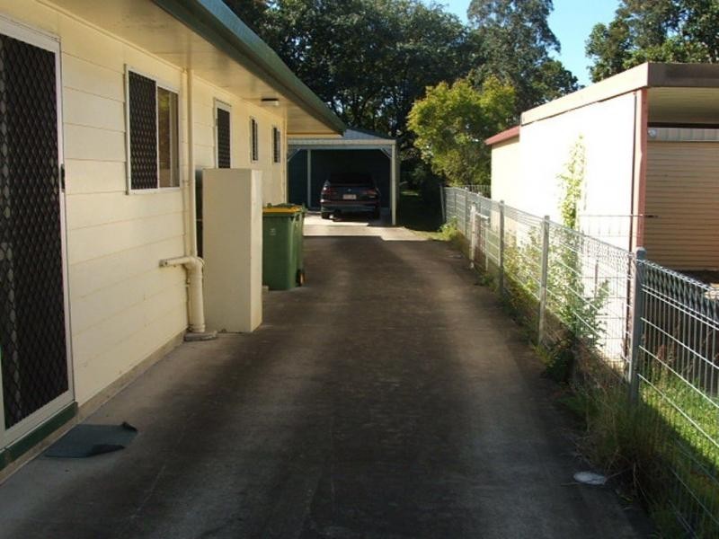 8 Vineyard Street, One Mile QLD 4305