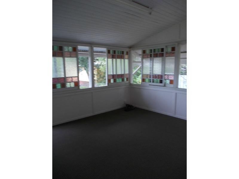 6 Lennon Lane, North Ipswich QLD 4305