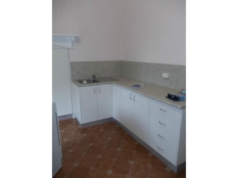 6 Lennon Lane, North Ipswich QLD 4305