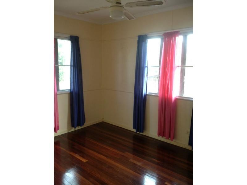 5 Marcel Street, Booval QLD 4304