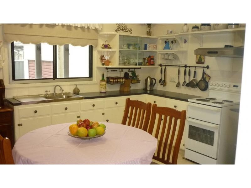 7 Reginald Street, North Ipswich QLD 4305