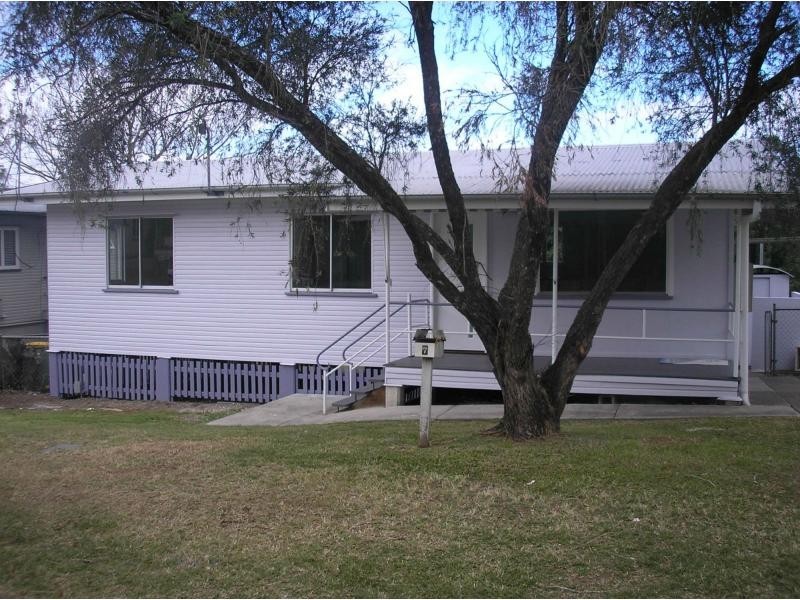7 Logan Street, North Booval QLD 4304