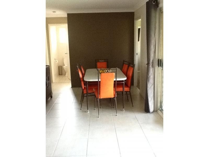 37 Dellvene Crescent, Rosewood QLD 4340