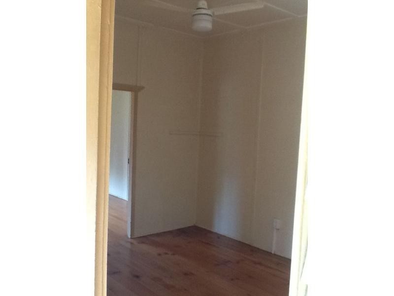 39 Woodend Road, Woodend QLD 4305