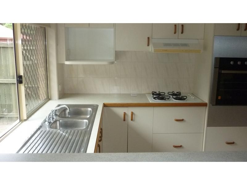 23 John Staines Crescent, North Ipswich QLD 4305