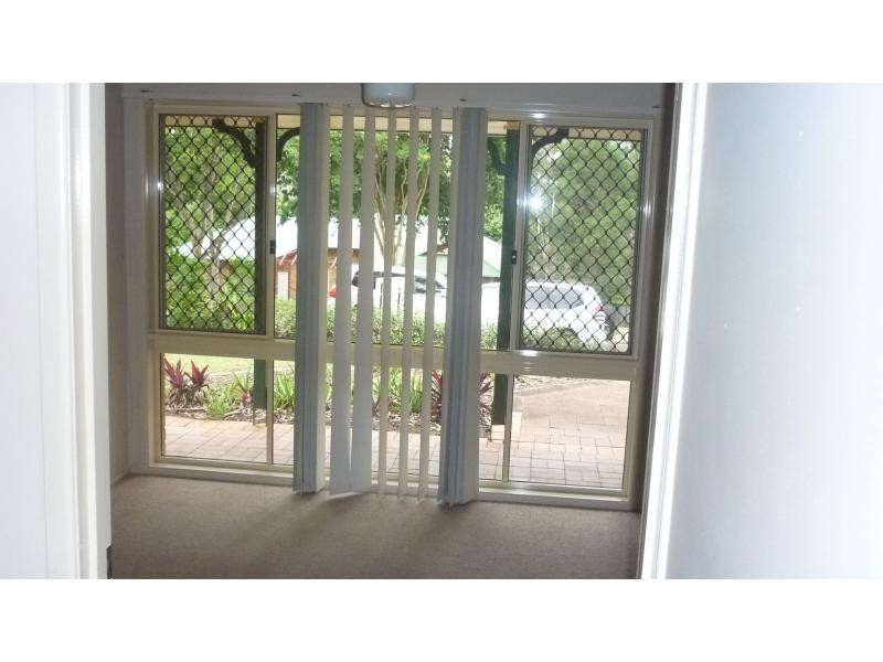 23 John Staines Crescent, North Ipswich QLD 4305