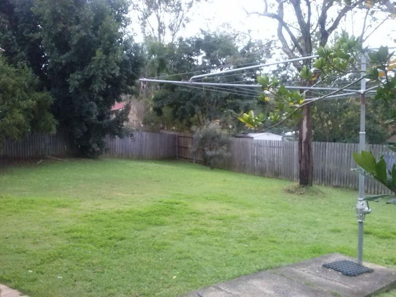 5 Broad Street, Brassall QLD 4305