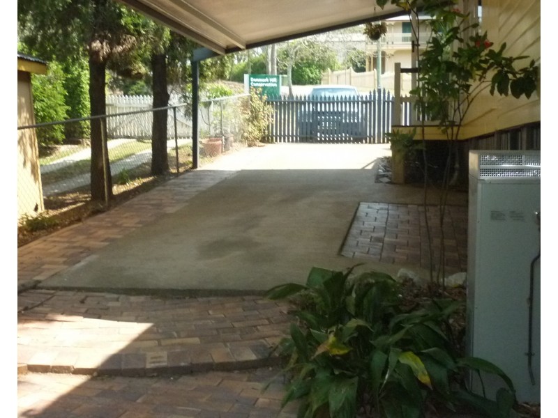 1 Macalister Street, Ipswich QLD 4305