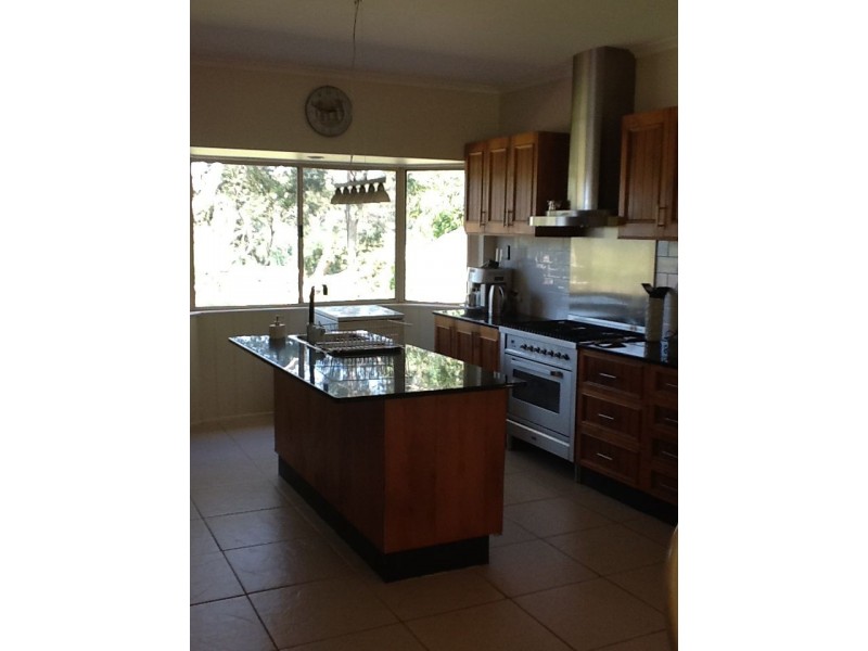 22 Islandview Street, Barellan Point QLD 4306