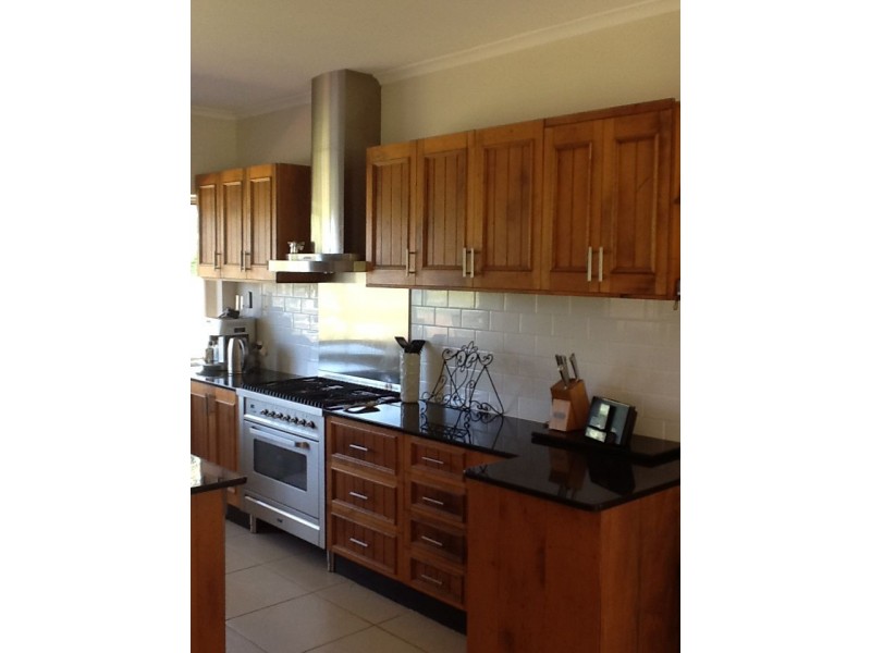 22 Islandview Street, Barellan Point QLD 4306